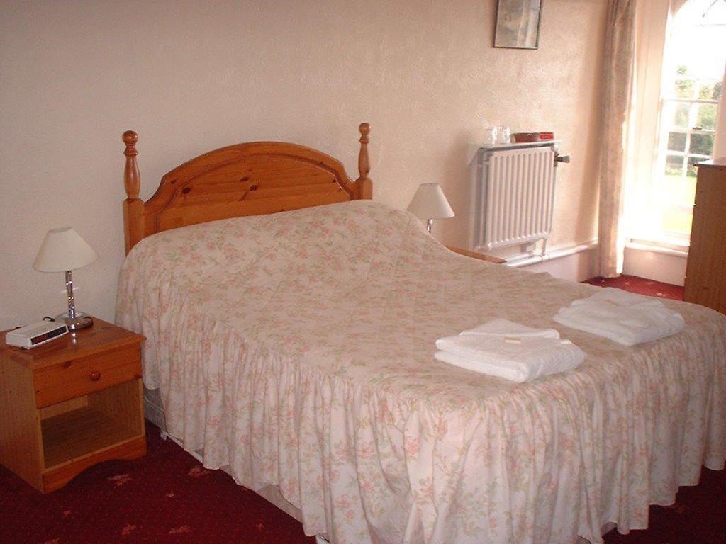 Lambert Manor Hotel Grange-over-Sands Habitación foto